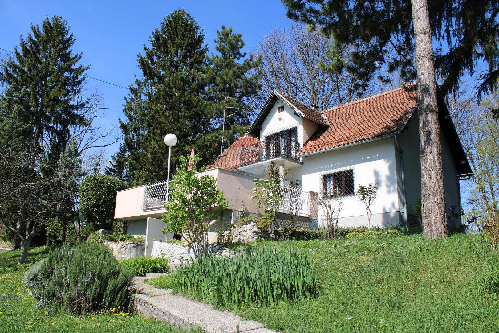 Dom w Svetonedeljski Breg, Zagrebačka županija 12033265