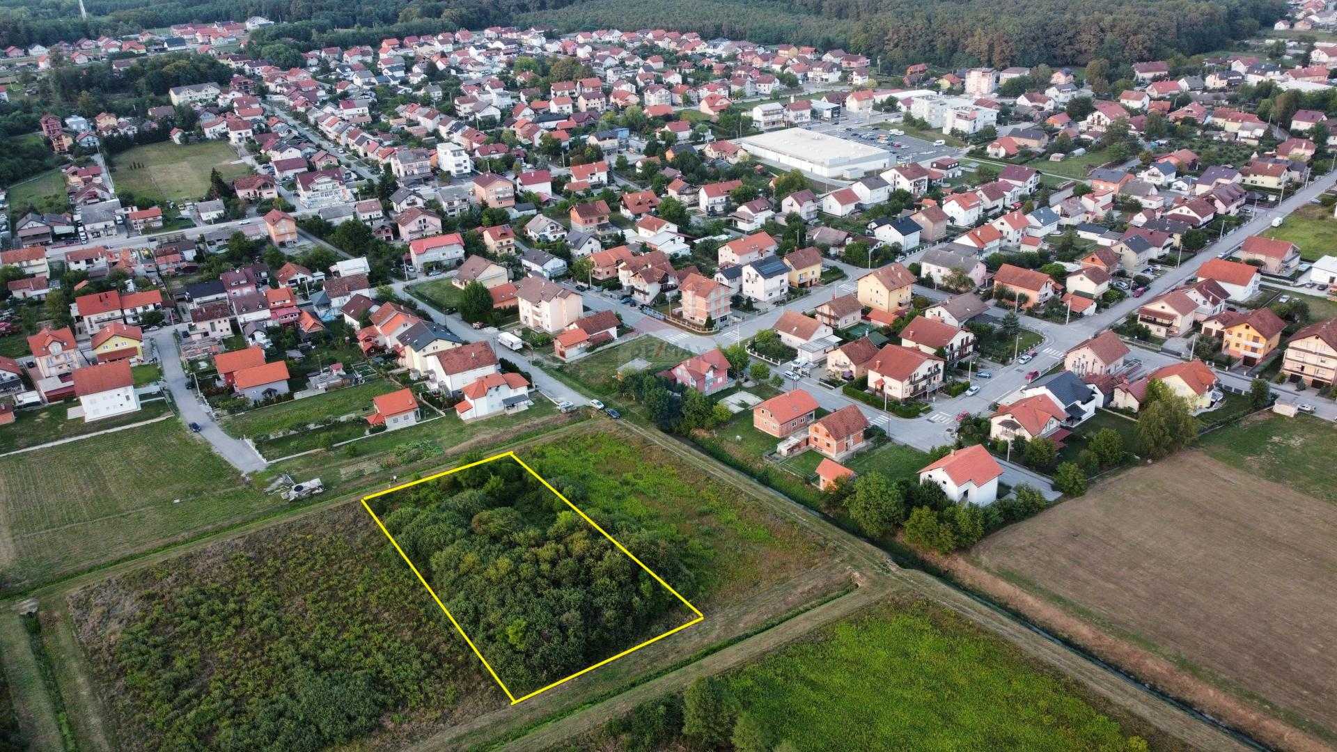 Γη σε Kobiljak Sesvetski, Ζάγκρεμπ, Γκράντ 12033327