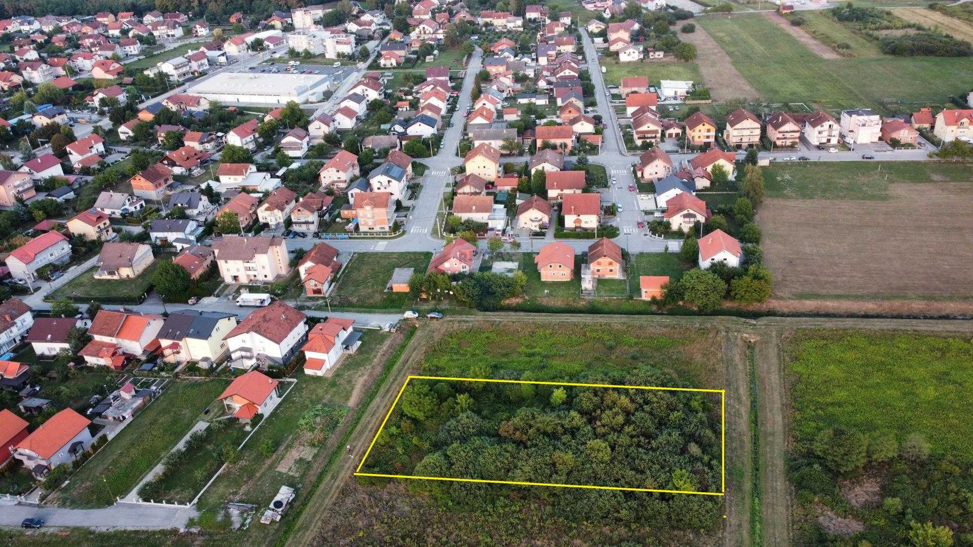Tanah di Kobiljak Sesvetski, Zagreb, Lulusan 12033327