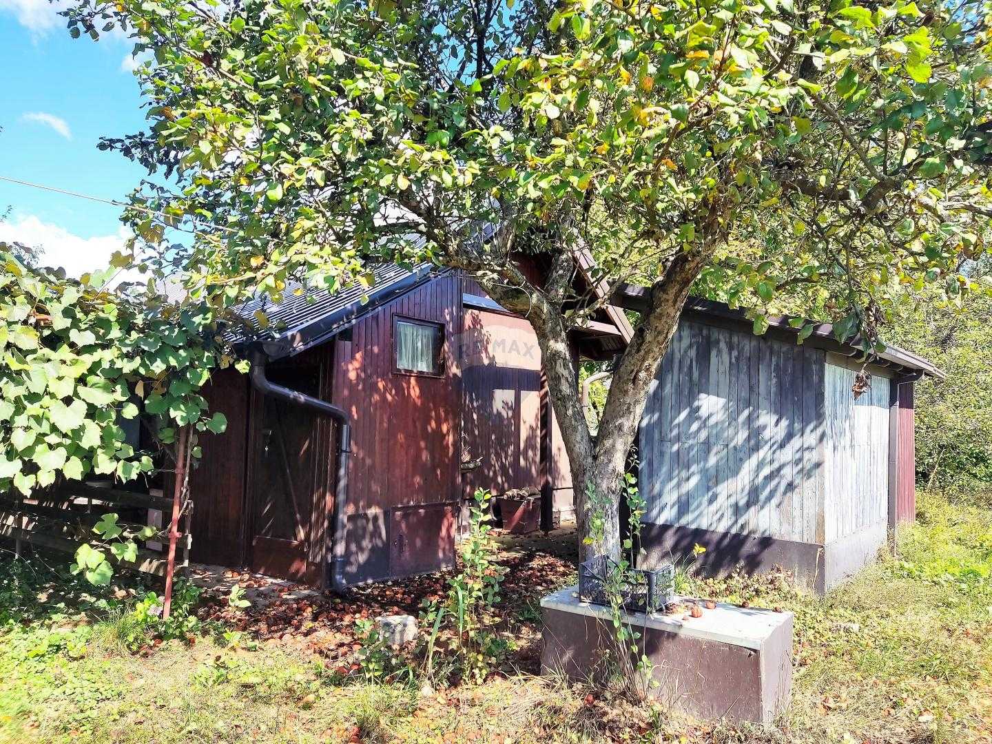 Huis in Lekenik, Sisacko-Moslavacka Zupanija 12033415