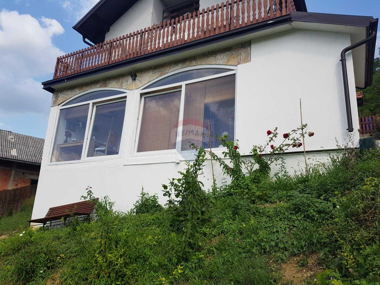 casa en Stubičke Toplice, Krapinsko-zagorska županija 12033474