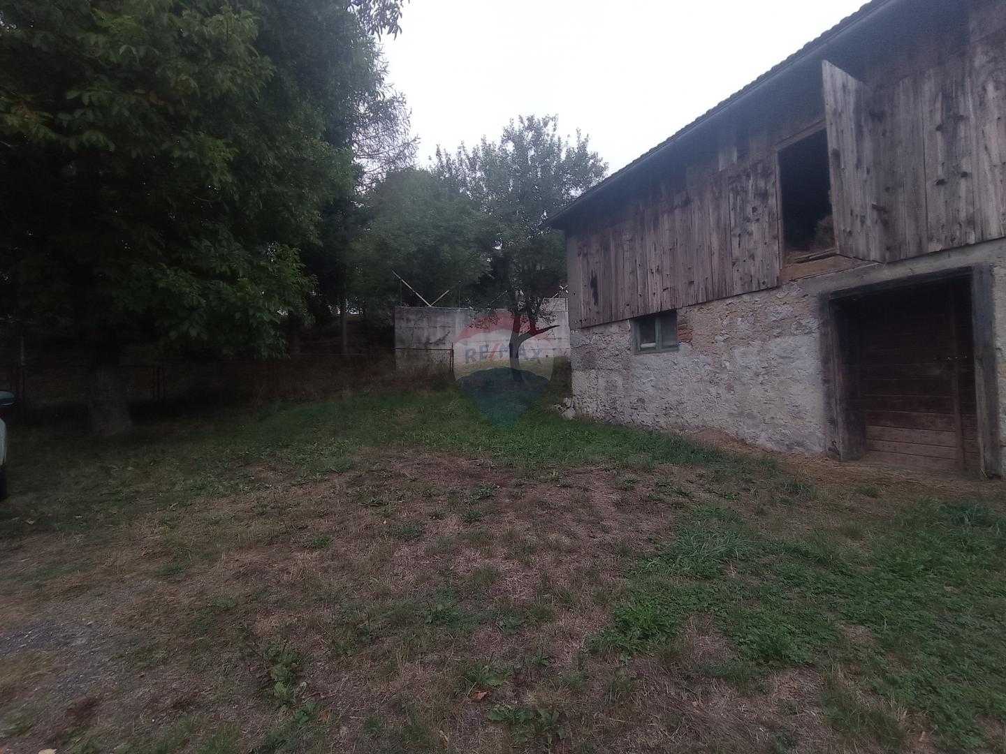 Dom w Brinje, Ličko-senjska županija 12033488