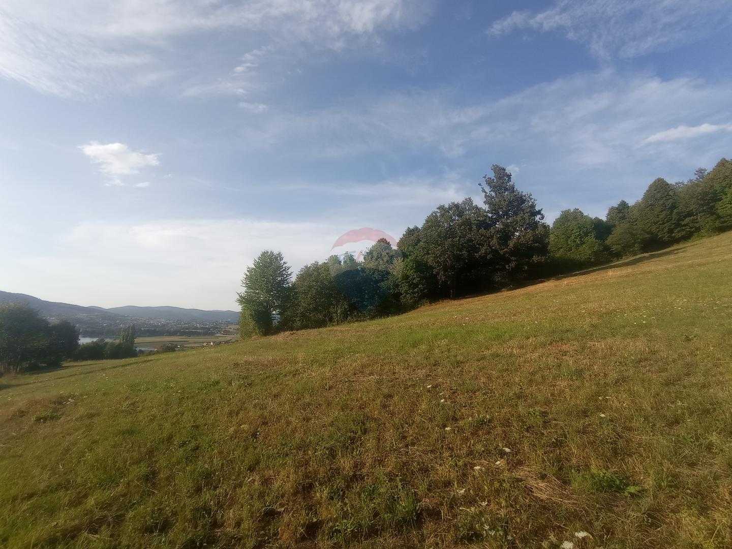 Tierra en Donje Zagorje, Karlovačka županija 12033522