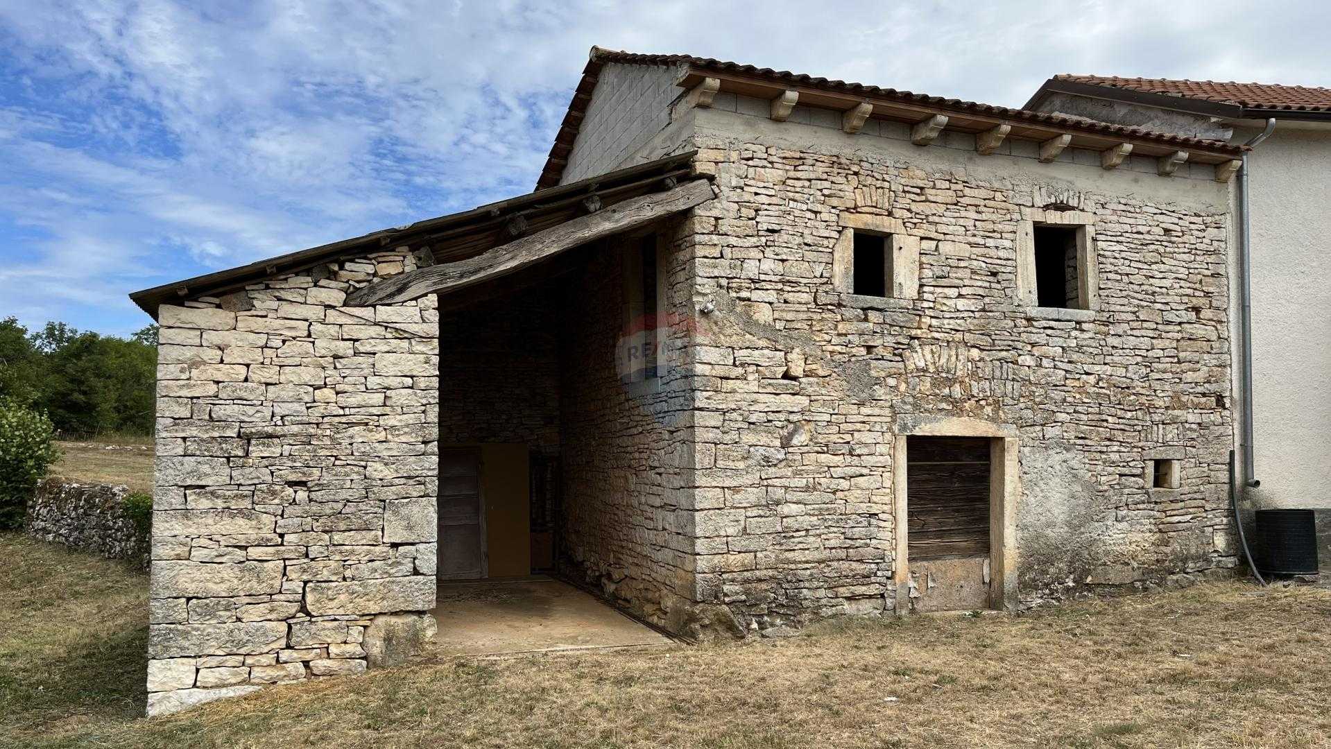 rumah dalam Sveti Petar u Šumi, Istarska županija 12033669