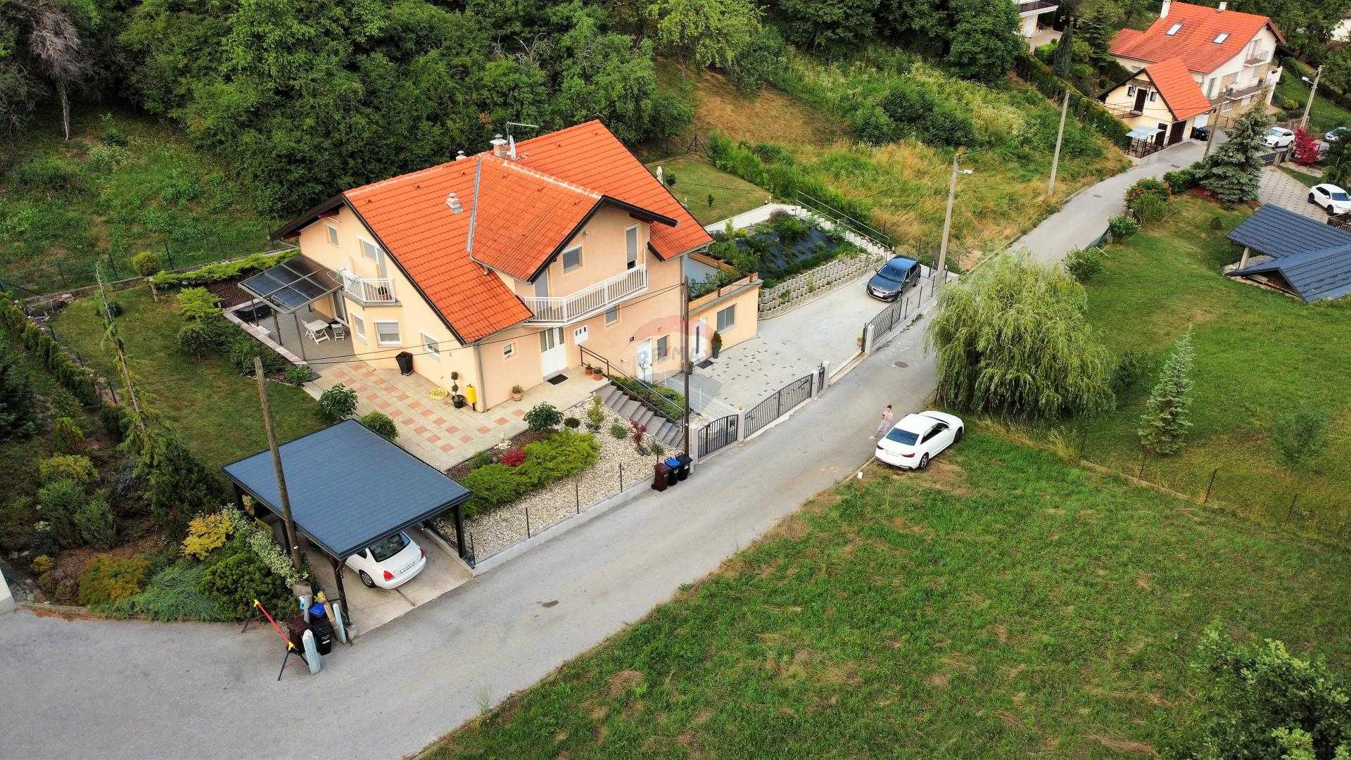 Dom w Markusevec, Zagreb, Grad 12033806