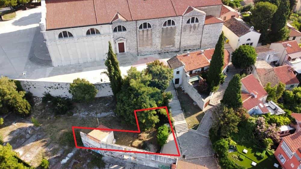 Jord i Rovinj, Istarska Zupanija 12033850