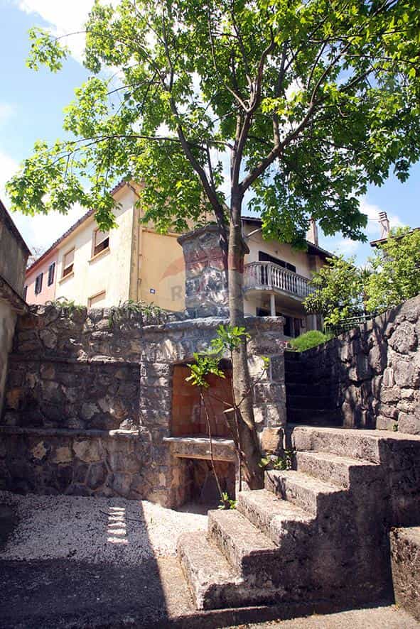 Dom w Mučići, Primorsko-goranska županija 12033931