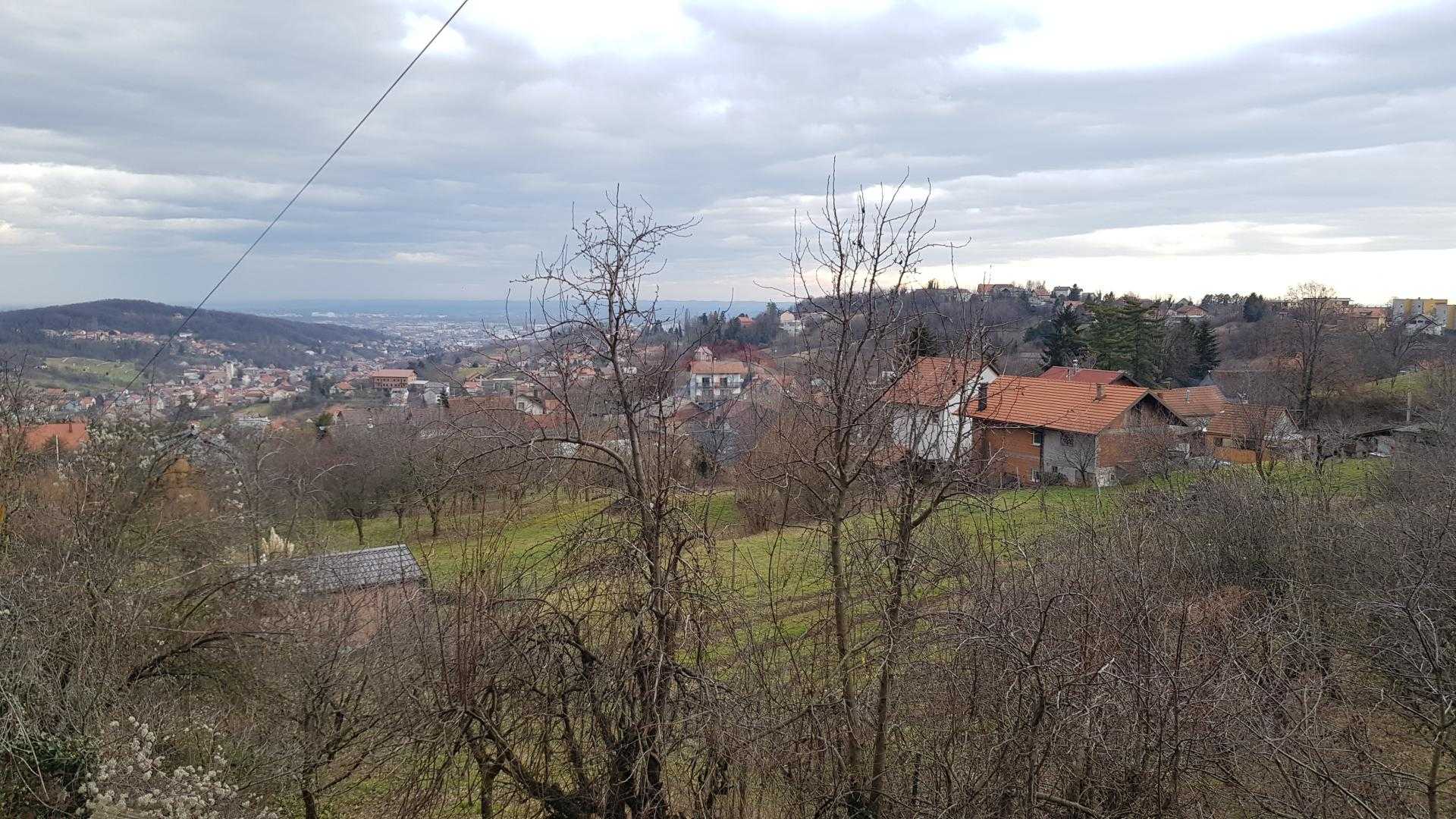 Jord i Sestine, Zagreb, Grad 12033963