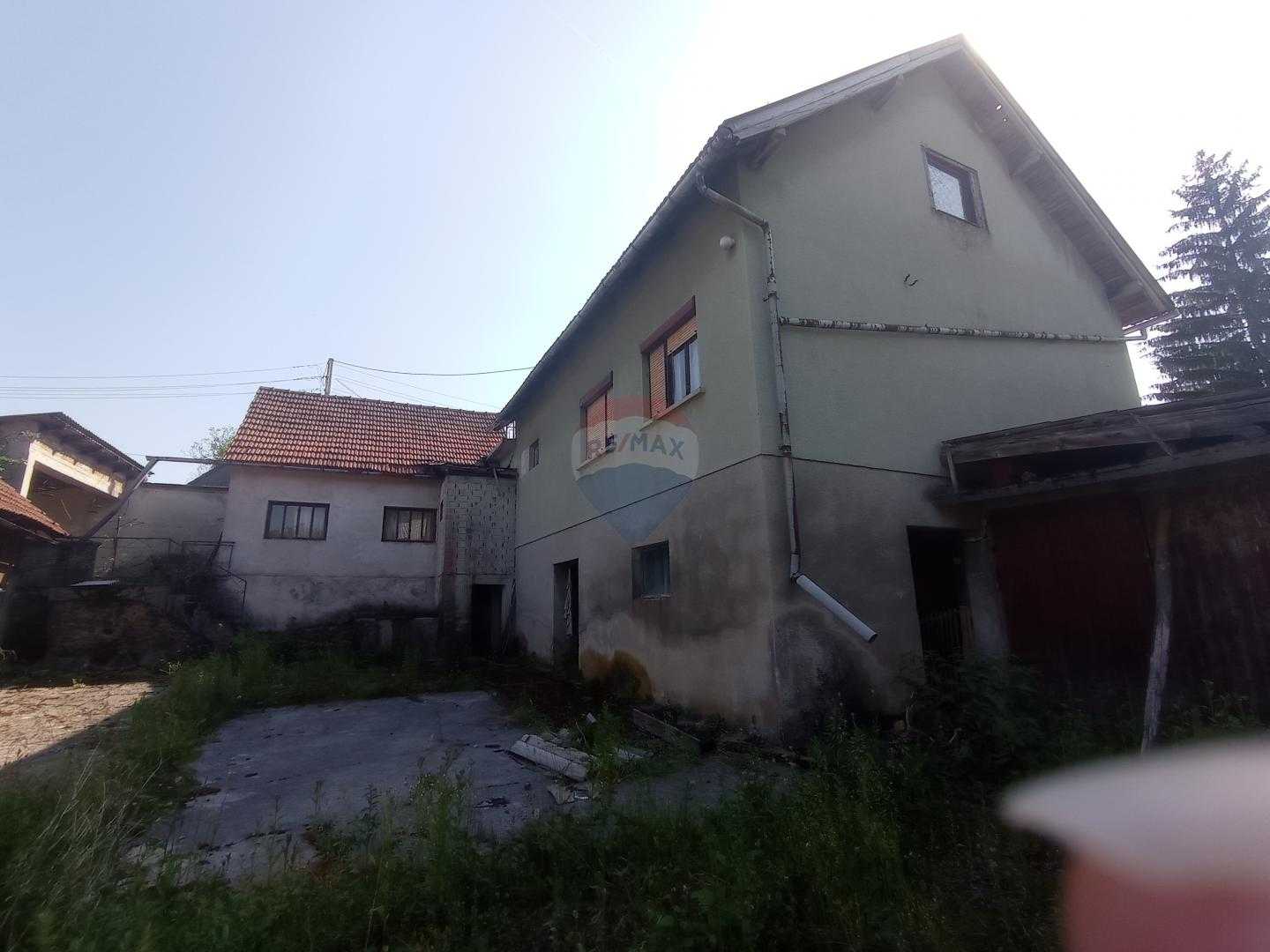 房子 在 Generalski Stol, Karlovacka Zupanija 12033983