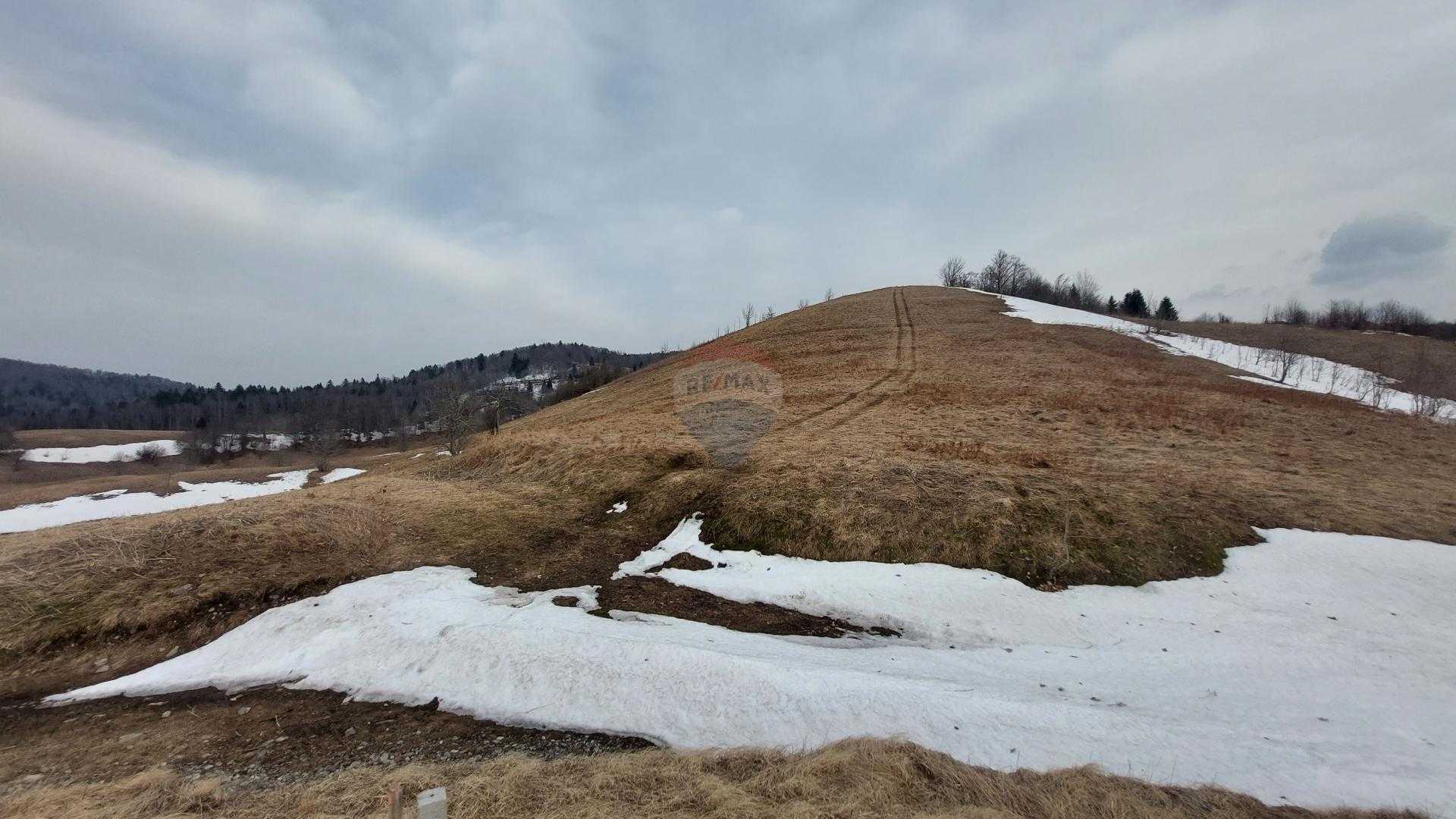 Γη σε Mrkopalj, Primorsko-Goranska Zupanija 12034290