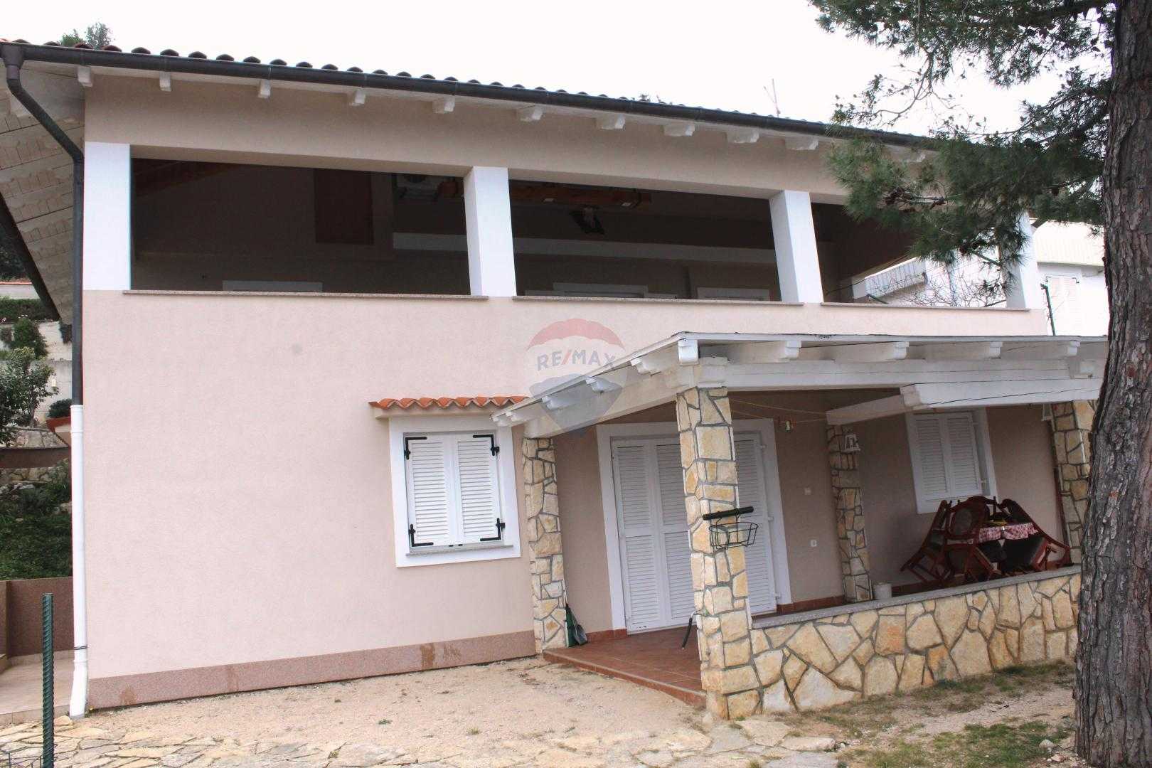 Rumah di Martinšćica, Primorsko-goranska županija 12034295