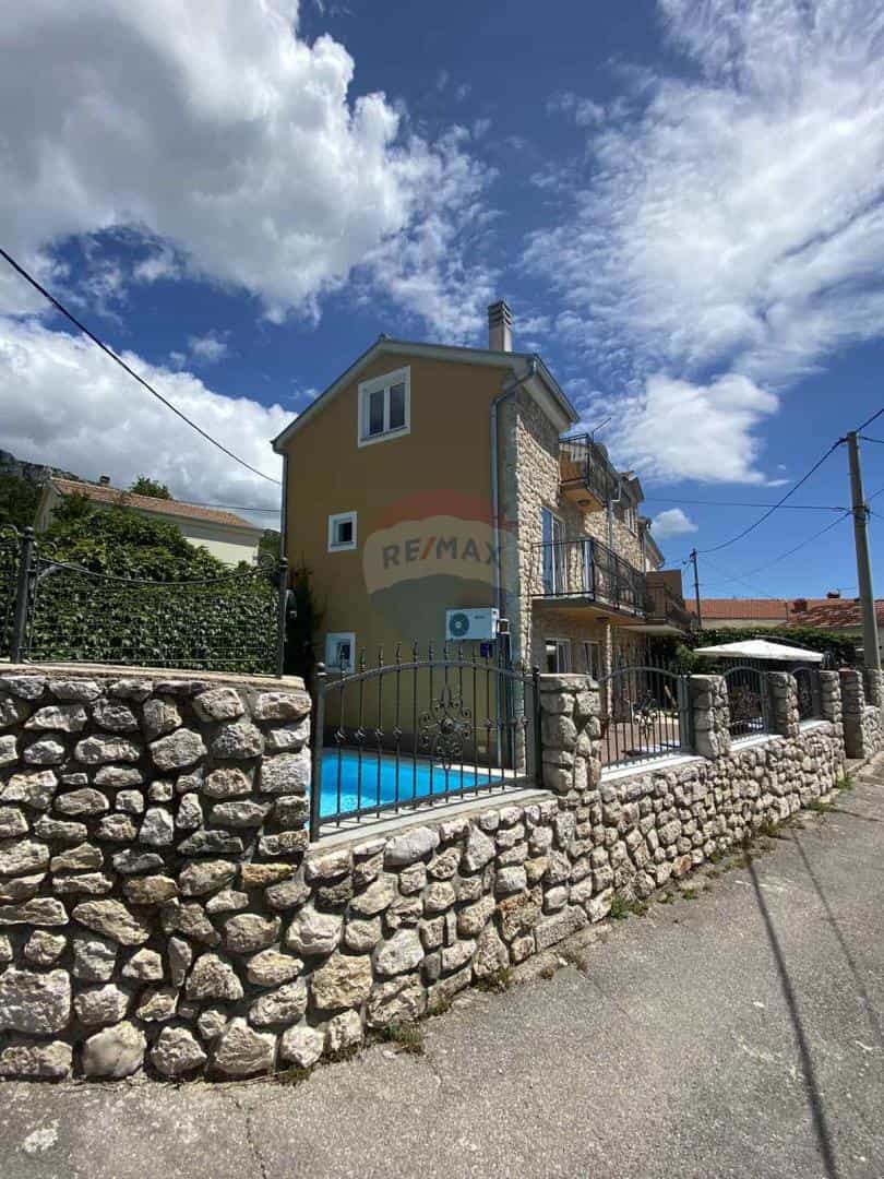 rumah dalam Grižane, Primorsko-goranska županija 12034342