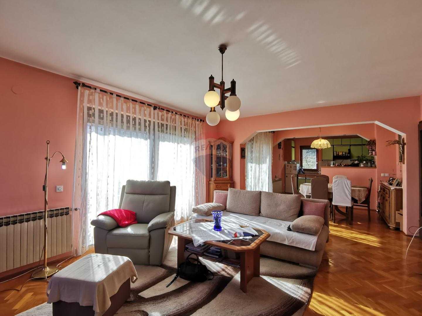 rumah dalam Jalsevec, Zagreb, Grad 12034420