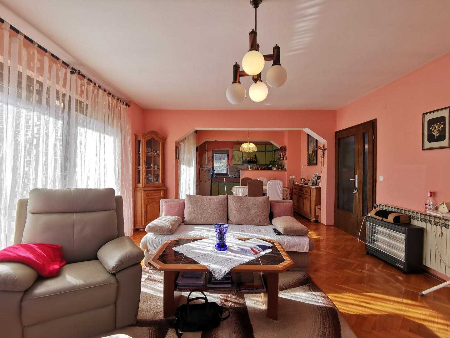 rumah dalam Jalsevec, Zagreb, Grad 12034420