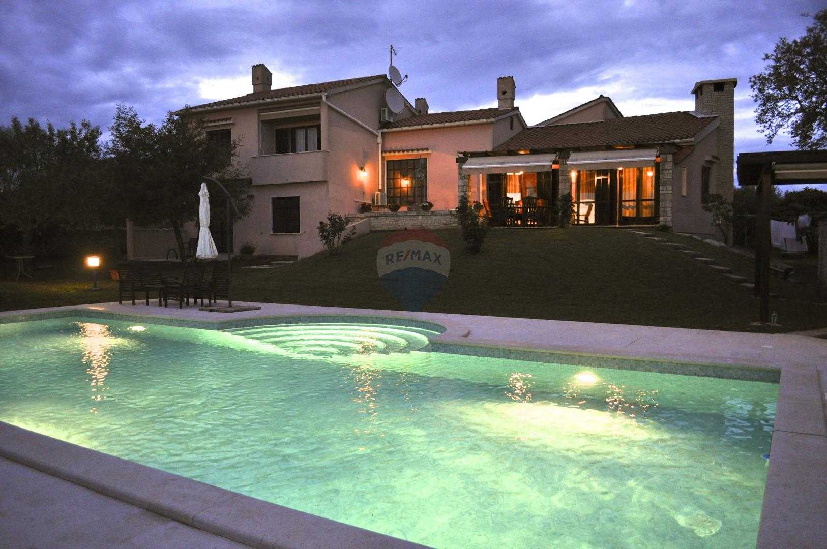 House in Vodnjan, Istarska Zupanija 12034435