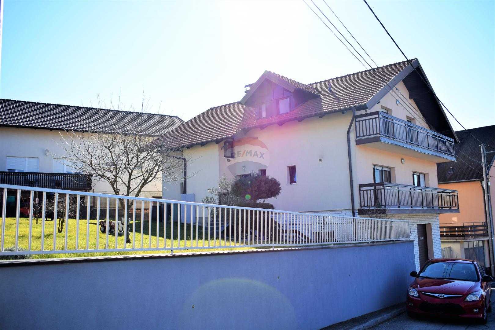Haus im Granesina, Zagreb, Grad 12034456