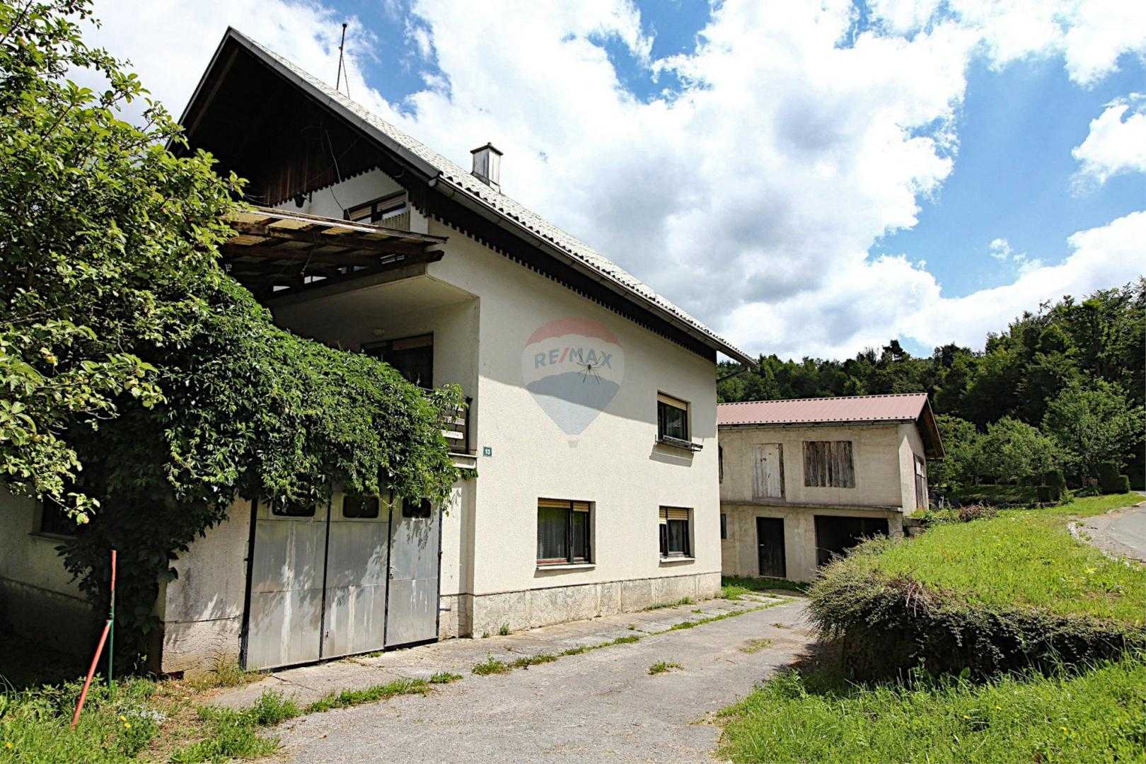 casa en Gerovo, Primorsko-goranska županija 12034473