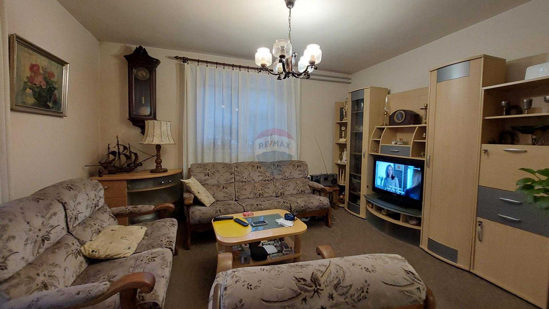 Dom w Vrbovsko, Primorsko-Goranska Zupanija 12034475