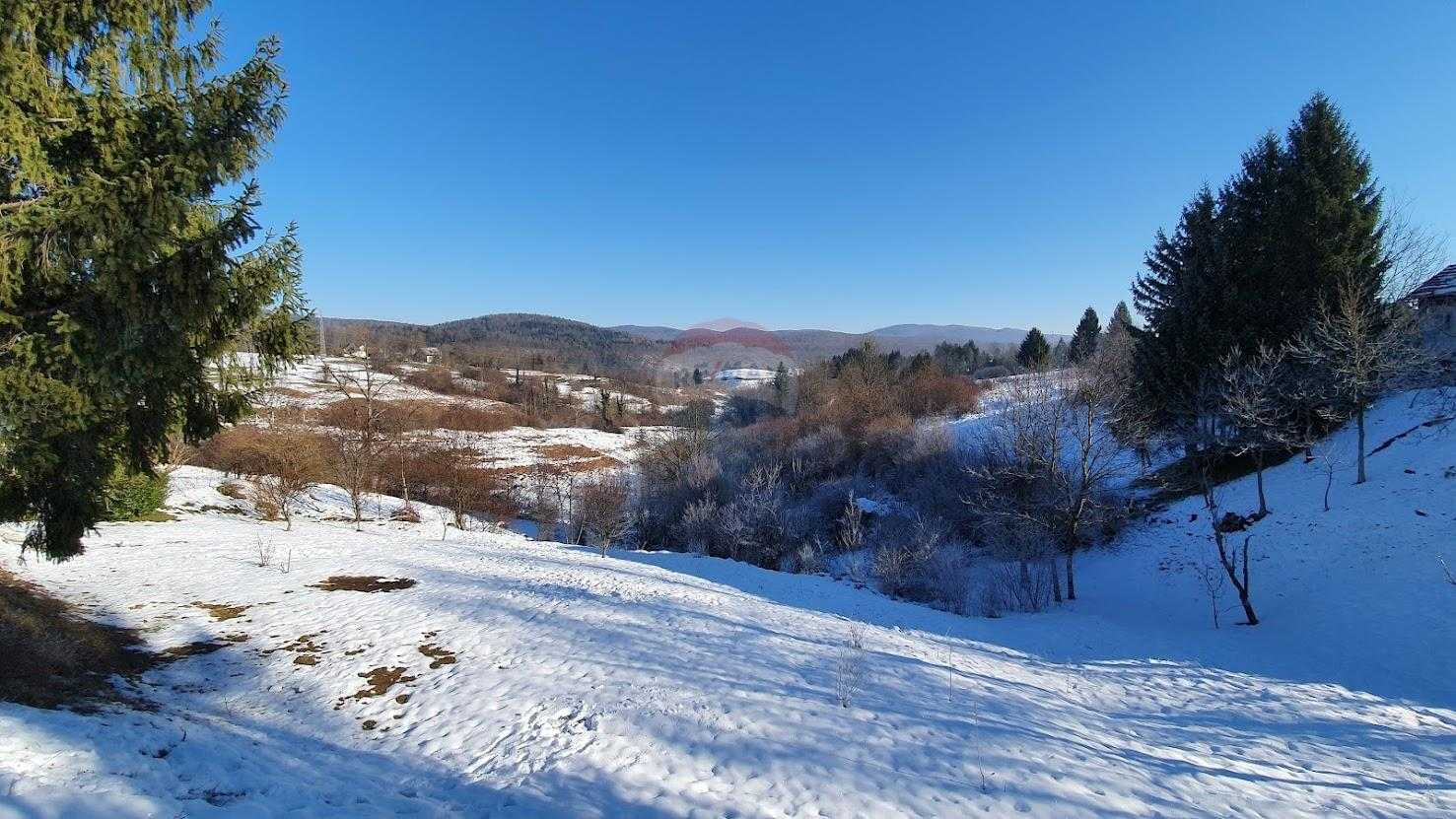 집 에 Gomirje, Primorsko-goranska županija 12034533