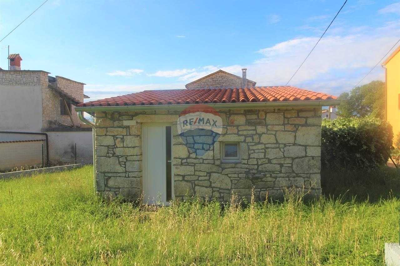 House in Kastelir, Istarska Zupanija 12034676