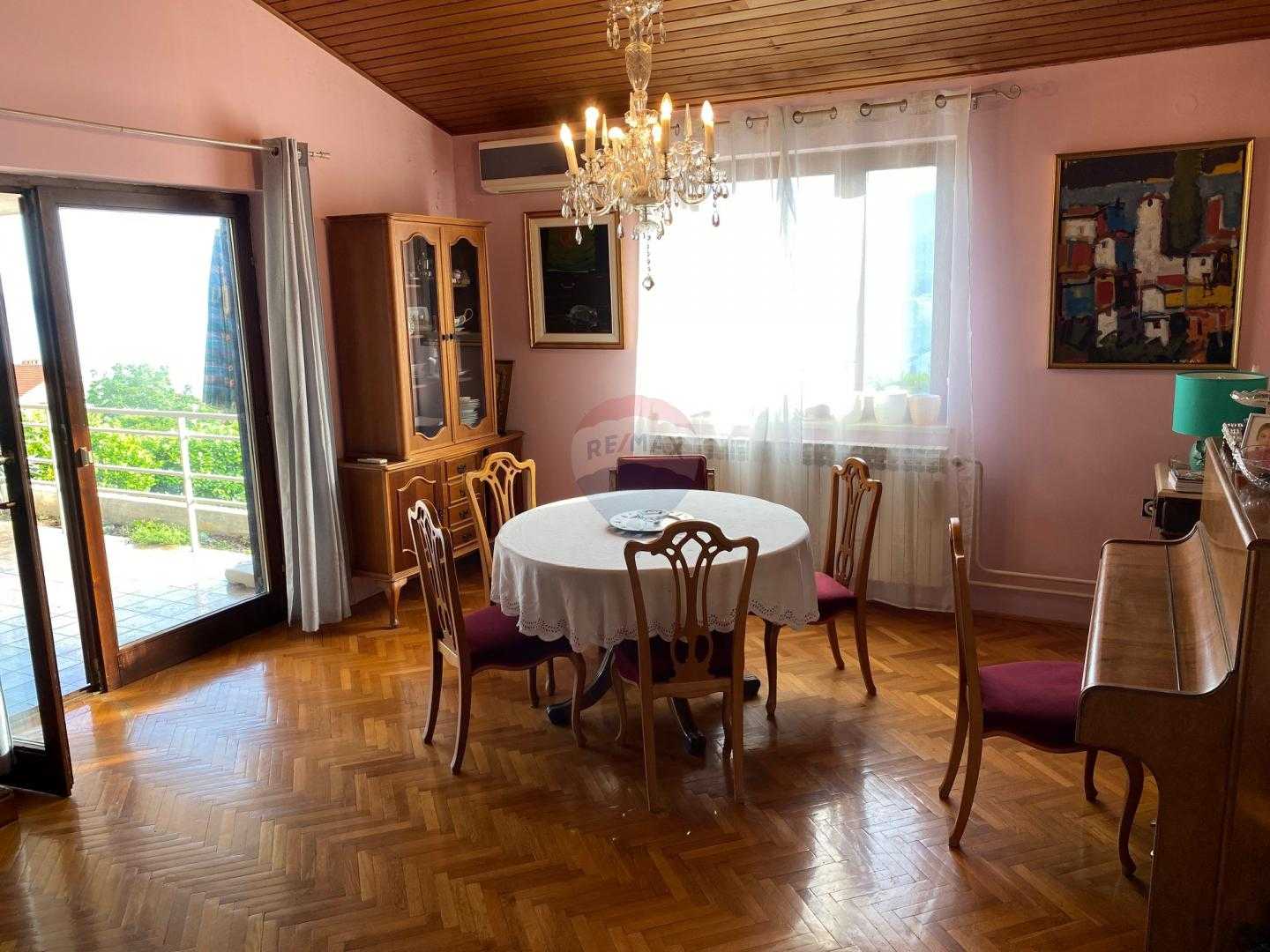 Dom w Rijeka, Primorsko-goranska županija 12034697