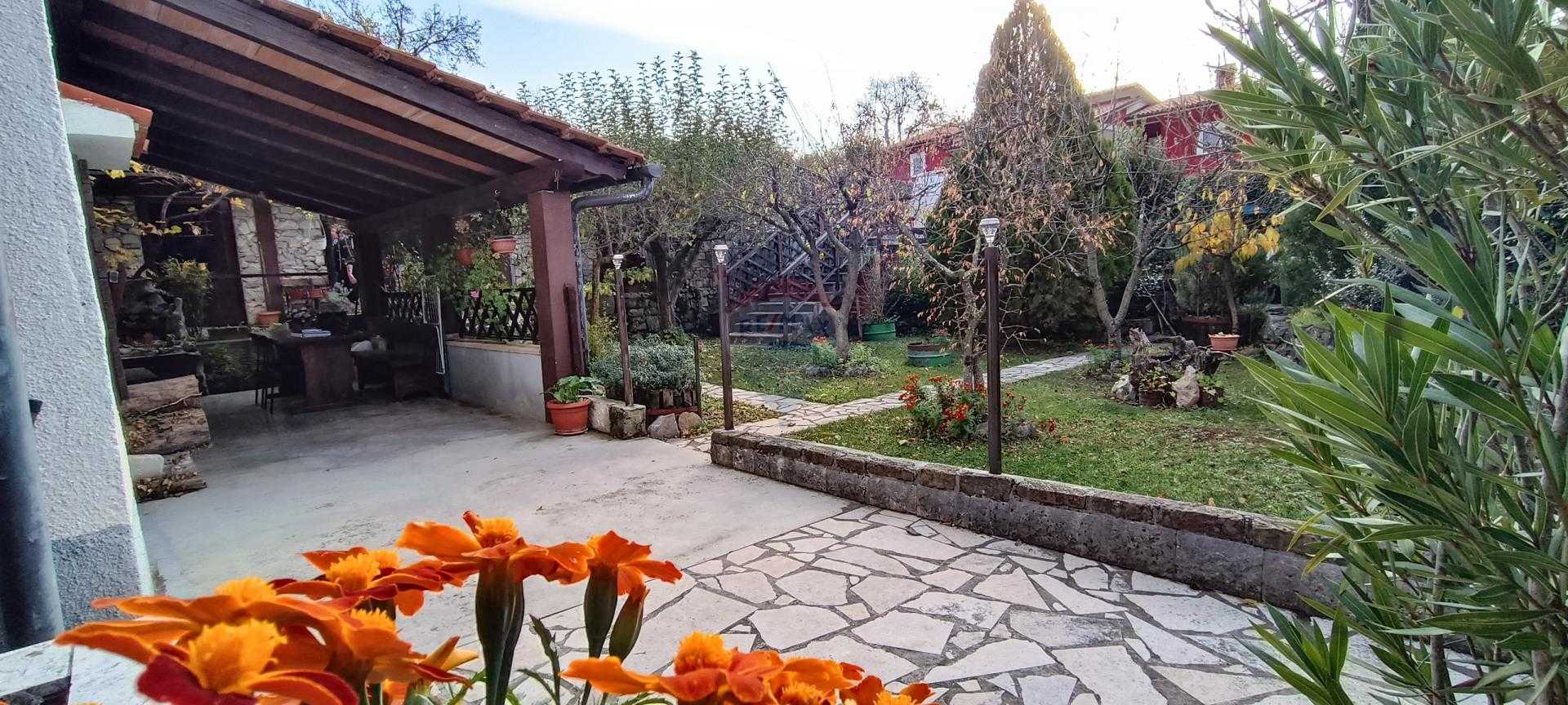 House in Roč, Istarska županija 12034718