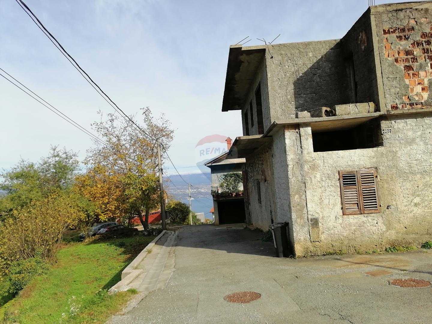 House in Lovran, Primorsko-Goranska Zupanija 12034736