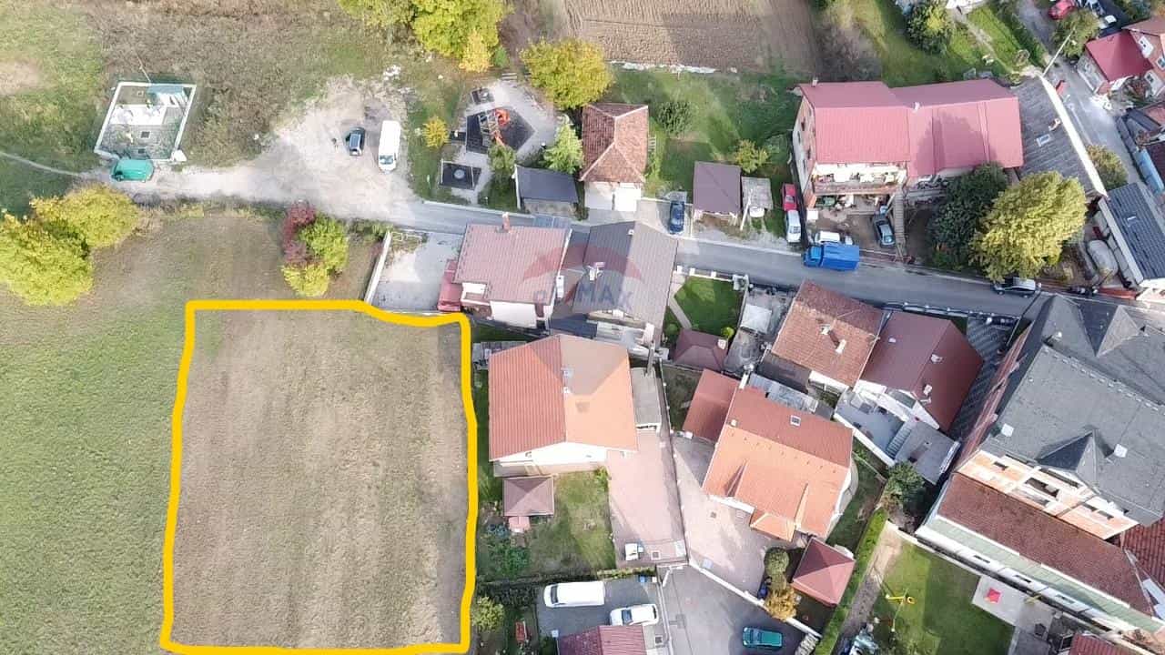 Tanah dalam Gornji Cehi, Zagreb, Grad 12034780