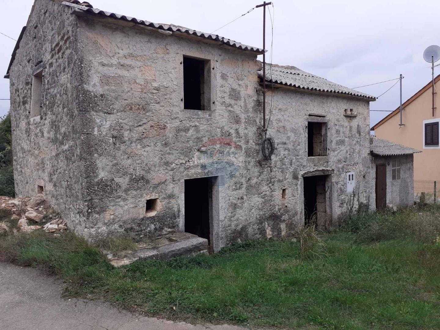 Haus im Karojba, Istarska Zupanija 12034791