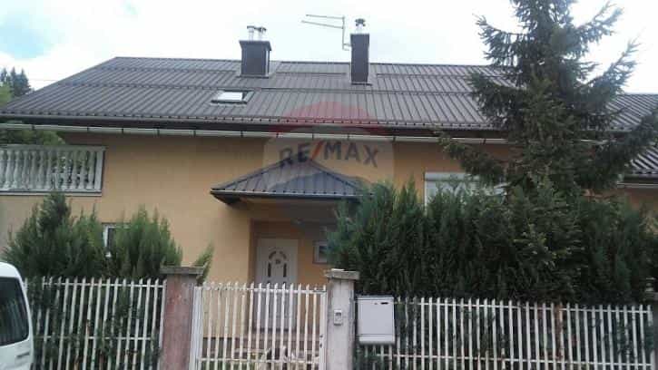 Dom w Delnice, Zupanija Primorsko-Gorańska 12034827