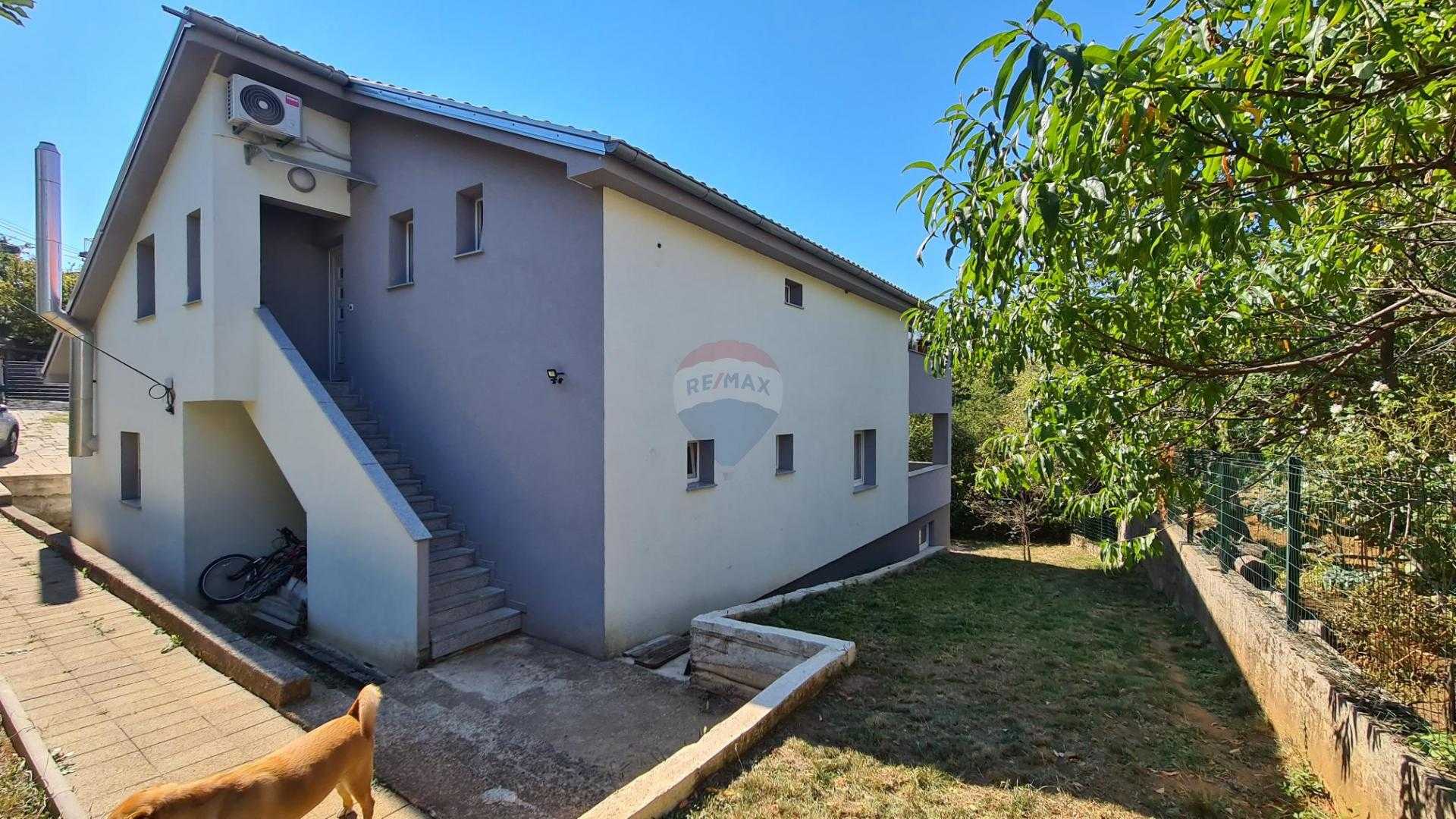 rumah dalam Sroki, Primorsko-goranska županija 12034880