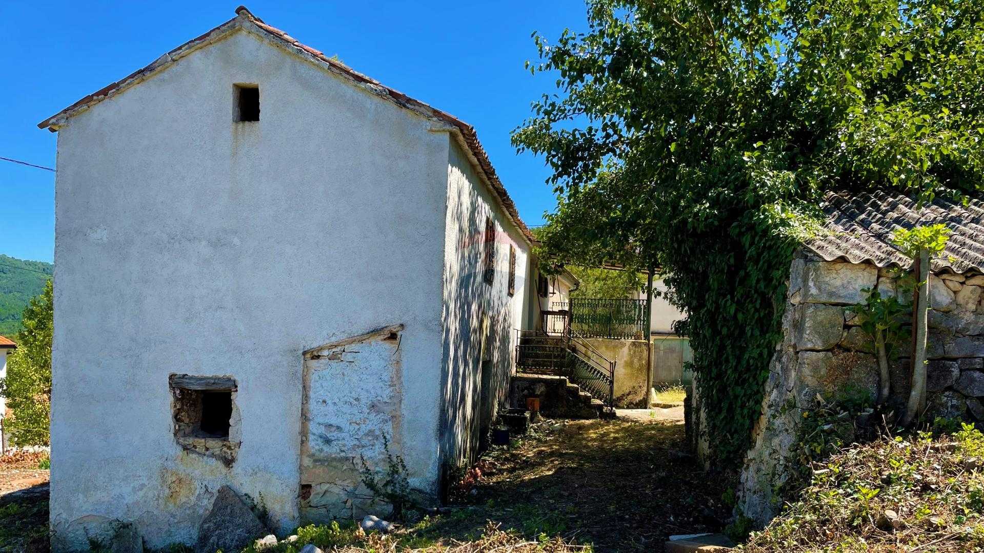 House in Karojba, Istarska Zupanija 12034899