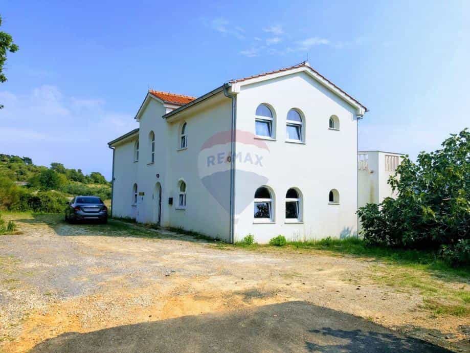 House in Jurandvor, Primorsko-goranska županija 12034954