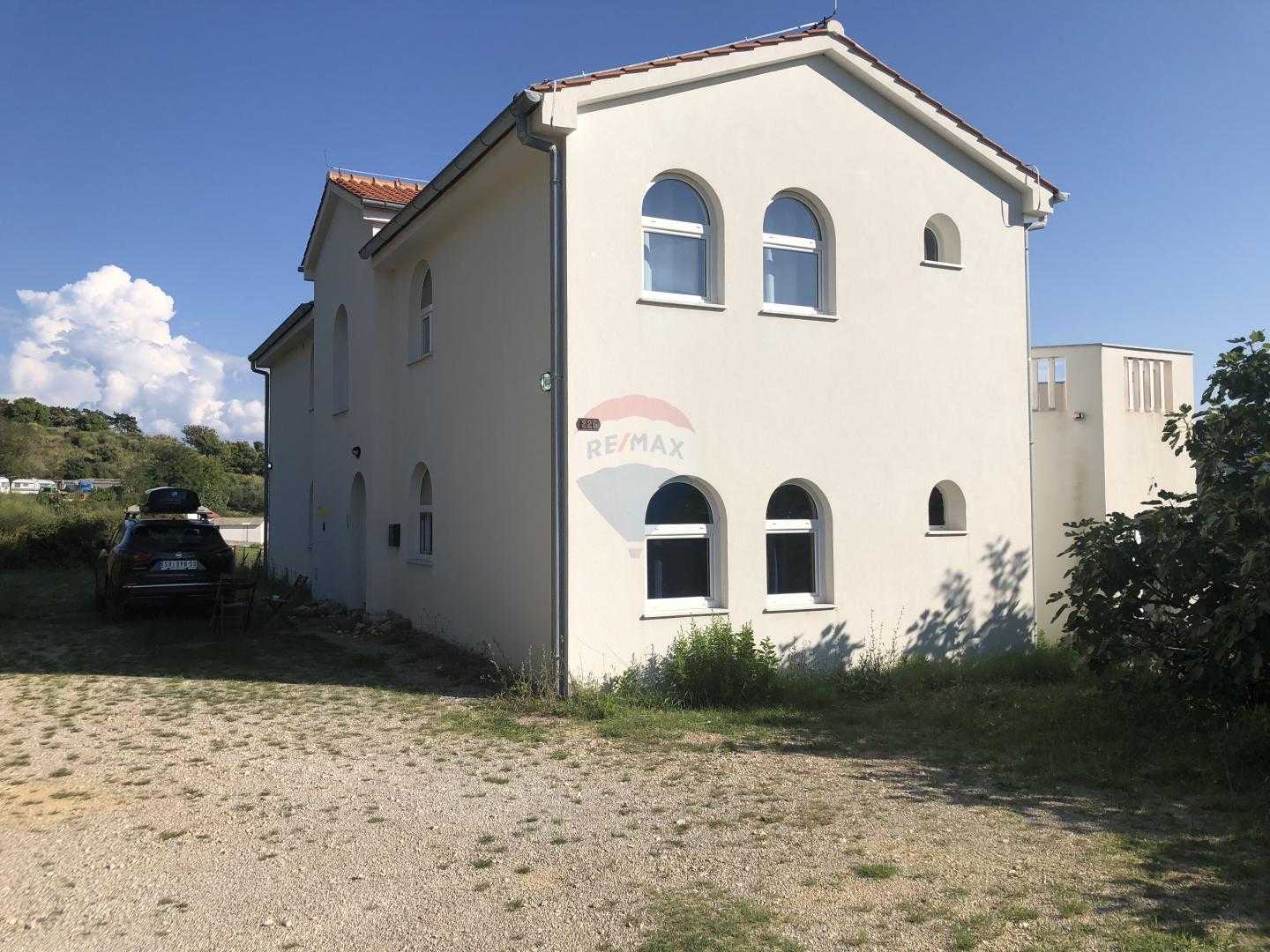 Rumah di Baska, Primorsko-Goranska Zupanija 12034954
