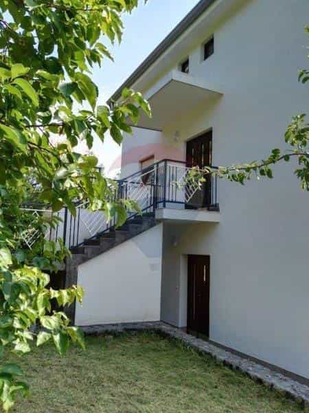 房子 在 Rijeka, Primorsko-goranska županija 12034963
