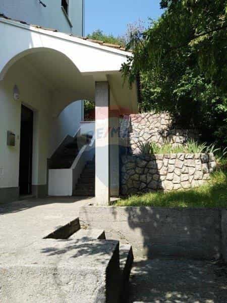 жилой дом в Риека, Приморско-Горанская Зупания 12034963