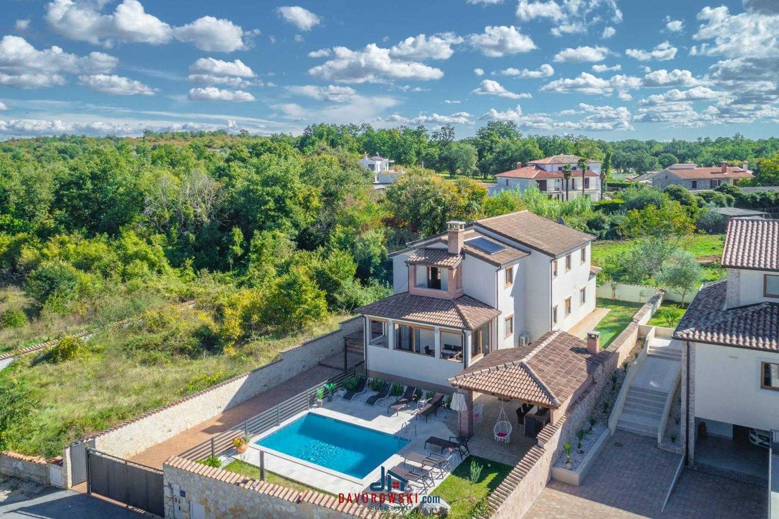 House in Visnjan, Istarska Zupanija 12035046