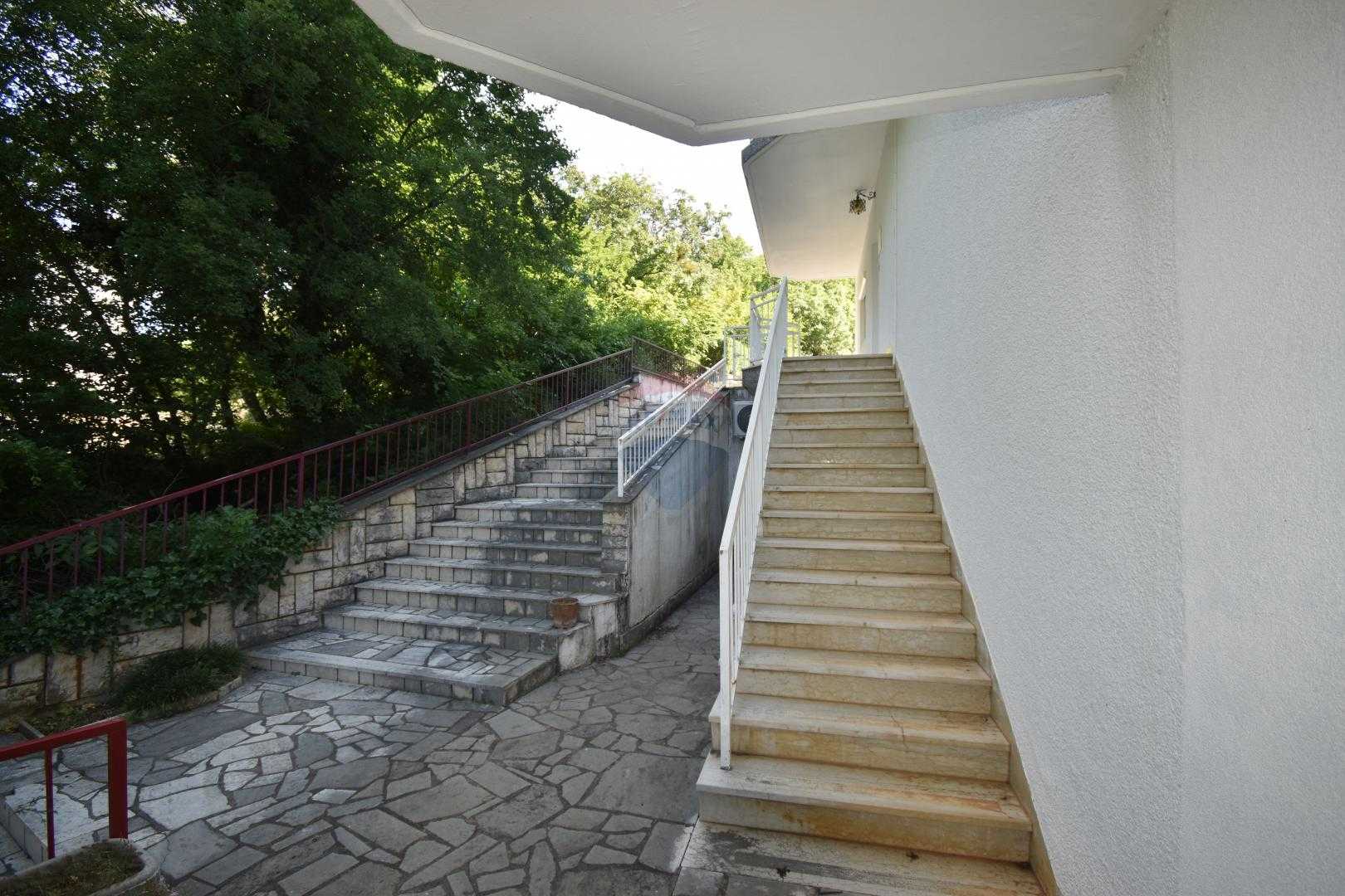 жилой дом в Dramalj, Primorsko-goranska županija 12035121
