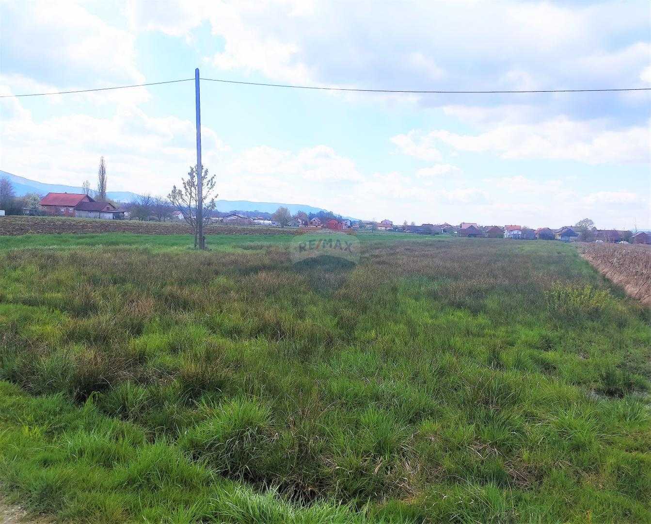 Terre dans Jakovlje, Zagrebacka Zupanija 12035252