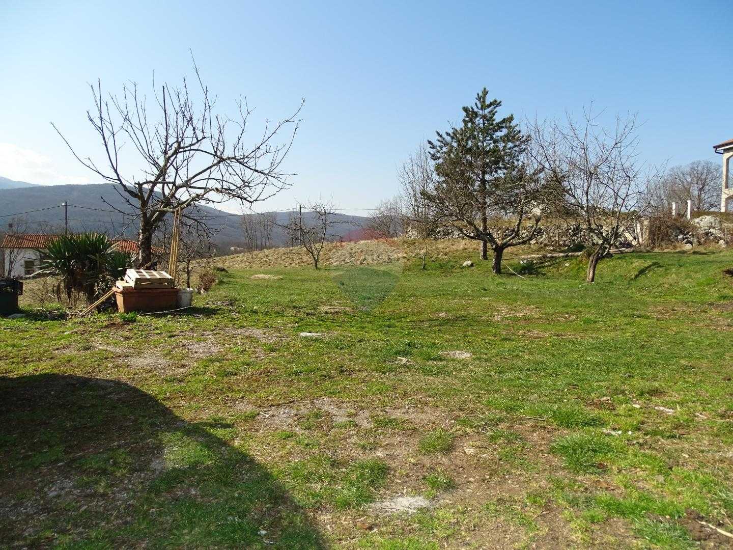 Tanah di Matulji, Primorsko-Goranska Zupanija 12035354