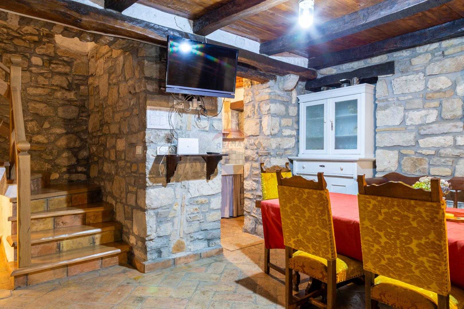 casa no Gračišće, Istarska županija 12035361