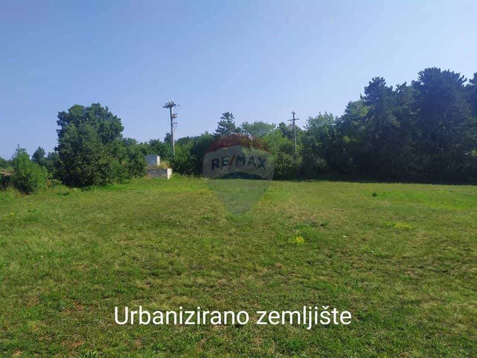 Land in Tinjan, Istarska Zupanija 12035418