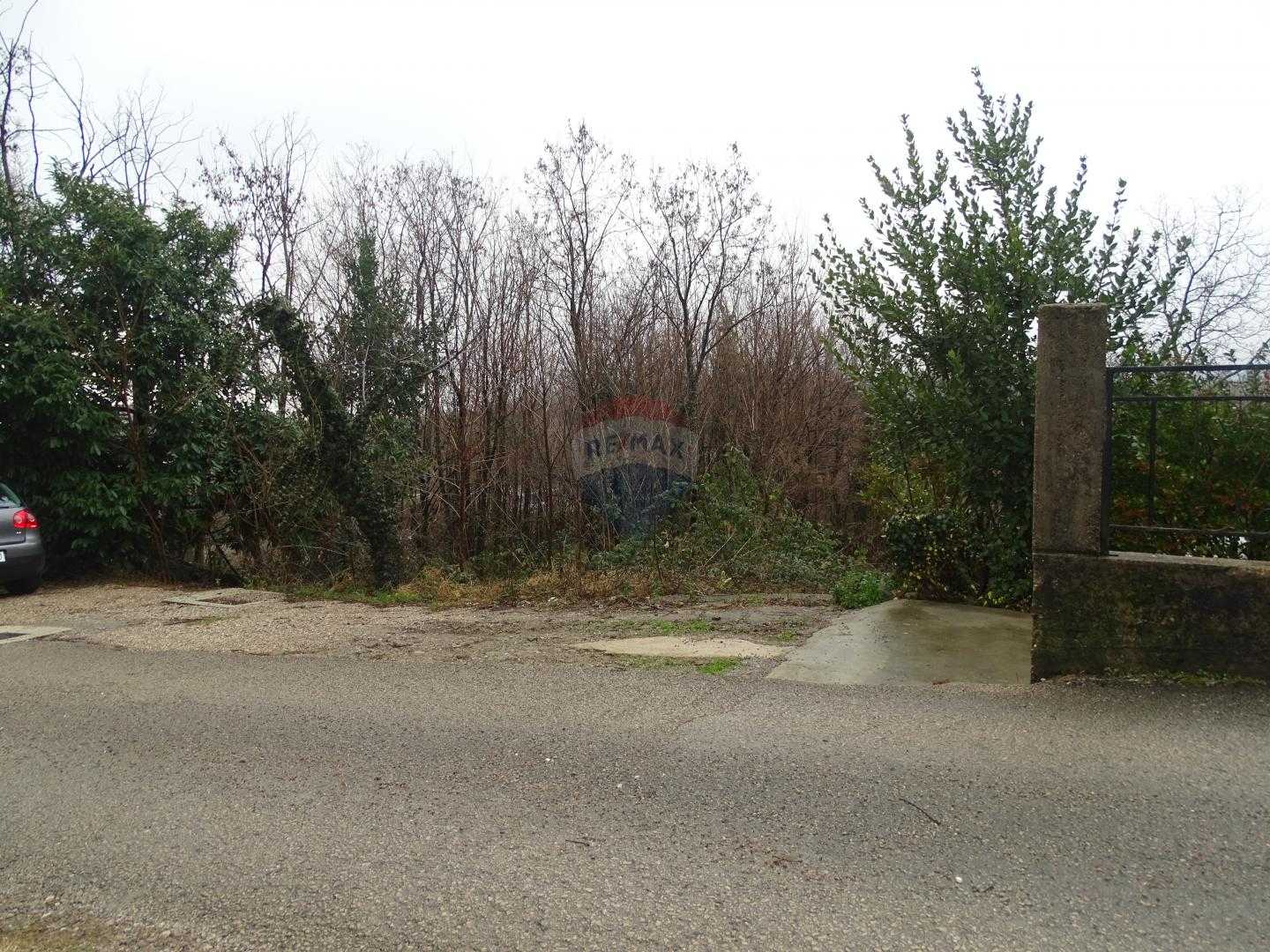 Terre dans Matulji, Primorsko-Goranska Zupanija 12035448