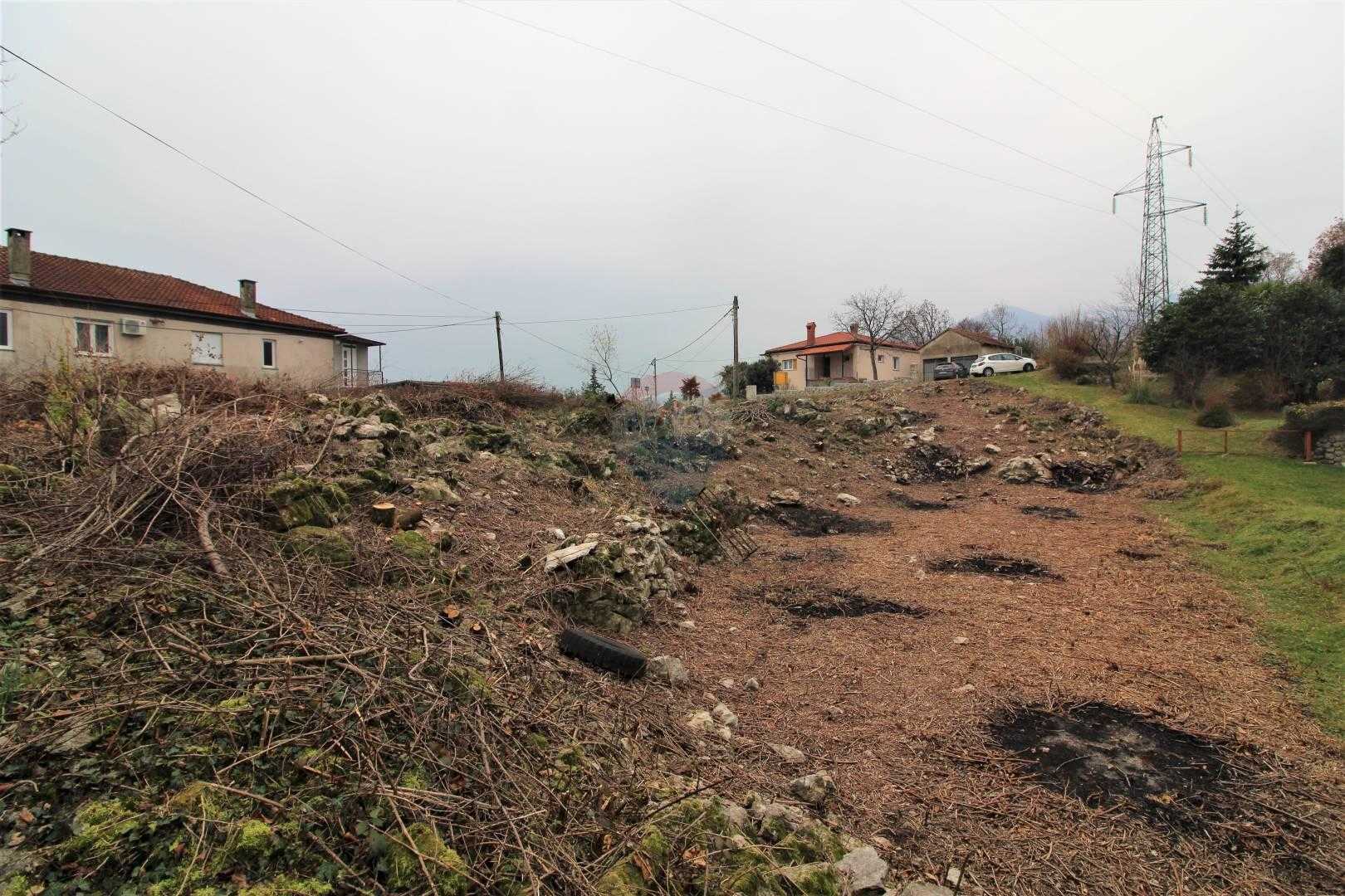 Tanah di Matulji, Primorsko-Goranska Zupanija 12035533
