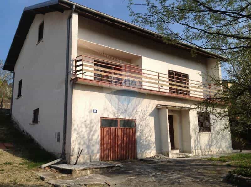 House in Buzet, Istarska Zupanija 12035594