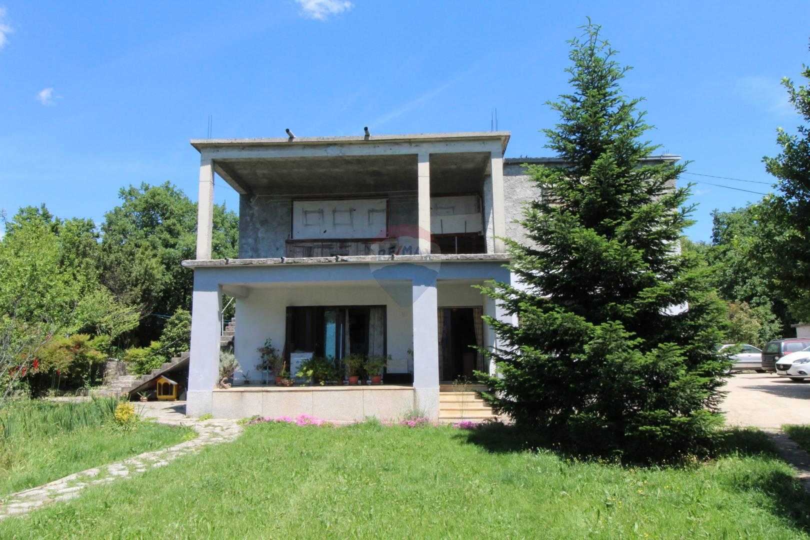 House in Turan, Primorsko-Goranska Zupanija 12035843