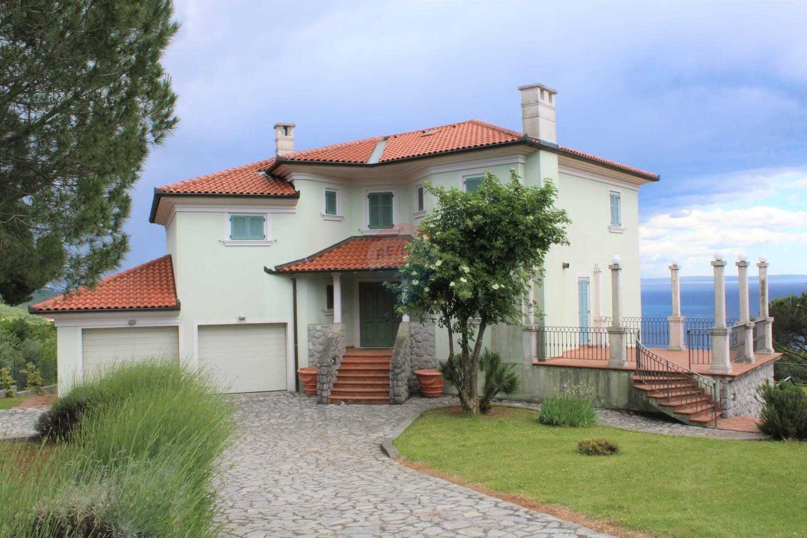 Huis in Matulji, Primorsko-Goranska Zupanija 12035844