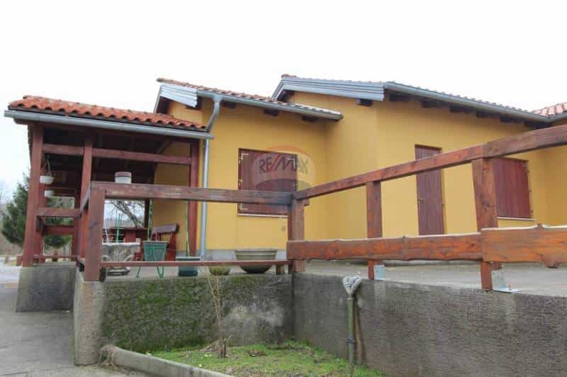 House in Lipa, Primorsko-goranska županija 12035922