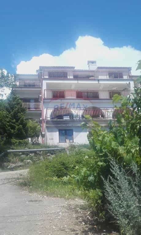 House in Icici, Primorsko-Goranska Zupanija 12035934