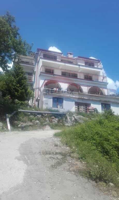 House in Icici, Primorsko-Goranska Zupanija 12035934